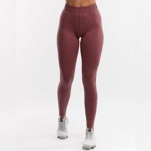 Echt Core Leggings - Apple Butter MEDIUM